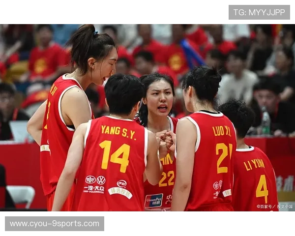 女篮一节打出高分赢得巨大掌声